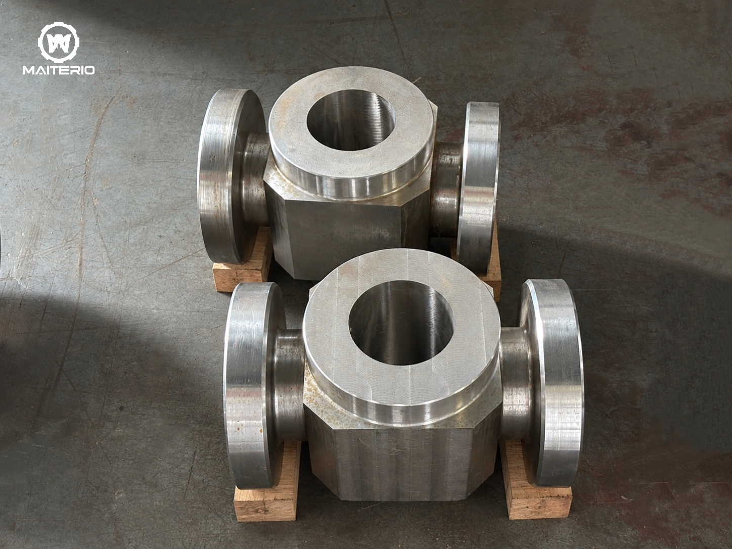 120 Pieces of 4130 Alloy Steel Gate Valves in Mass Production